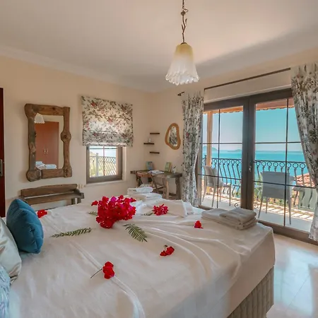 Villa Limon, Cukurbag Peninsula-kas *