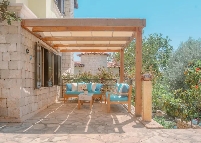 Villa Limon, Cukurbag Peninsula-kas *